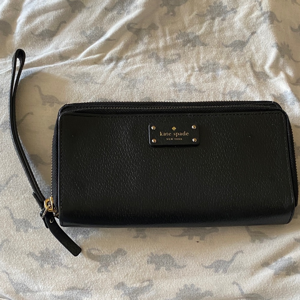 Kate Spade Black Wristlet Clutch